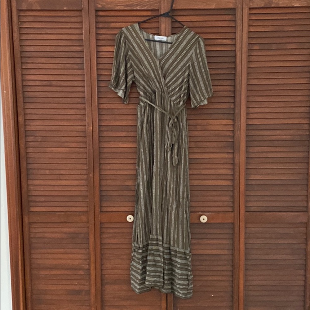 Carly Jean Los Angeles Clark Maxi dress
